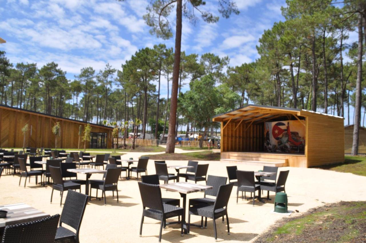 Mobilhome Cote Landaise Les Dunes De Contis 4 Saint-Julien-en-Born Buitenkant foto